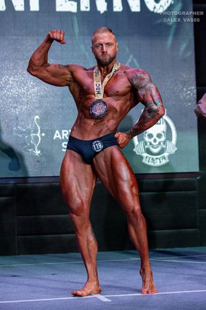 CLASSIC PHYSIQUE НОВИЧКИ